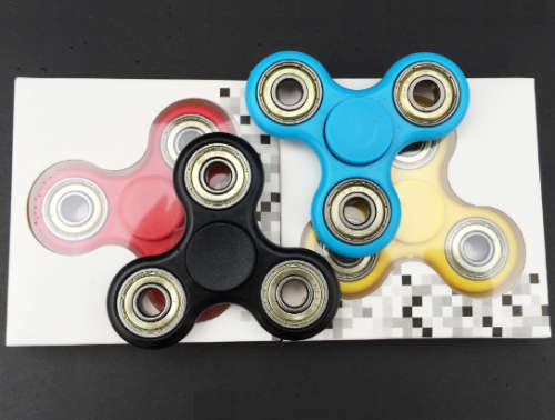 Stress Relieving Fidget Spinner. Multicolours