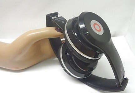 High Definition Bass Stereo Headphones. Comfortable feel. Excellent Quality.