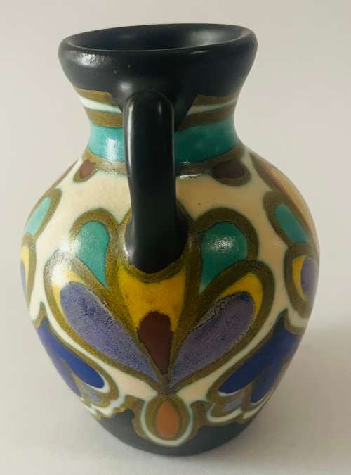 Early Gouda vase