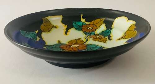 Beautiful Gouda plate in the sought after Agar pattern