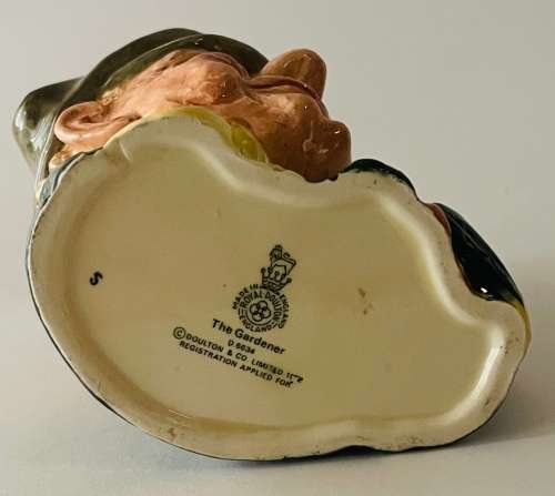 Royal Doulton Toby Mug D6634 `the gardener `