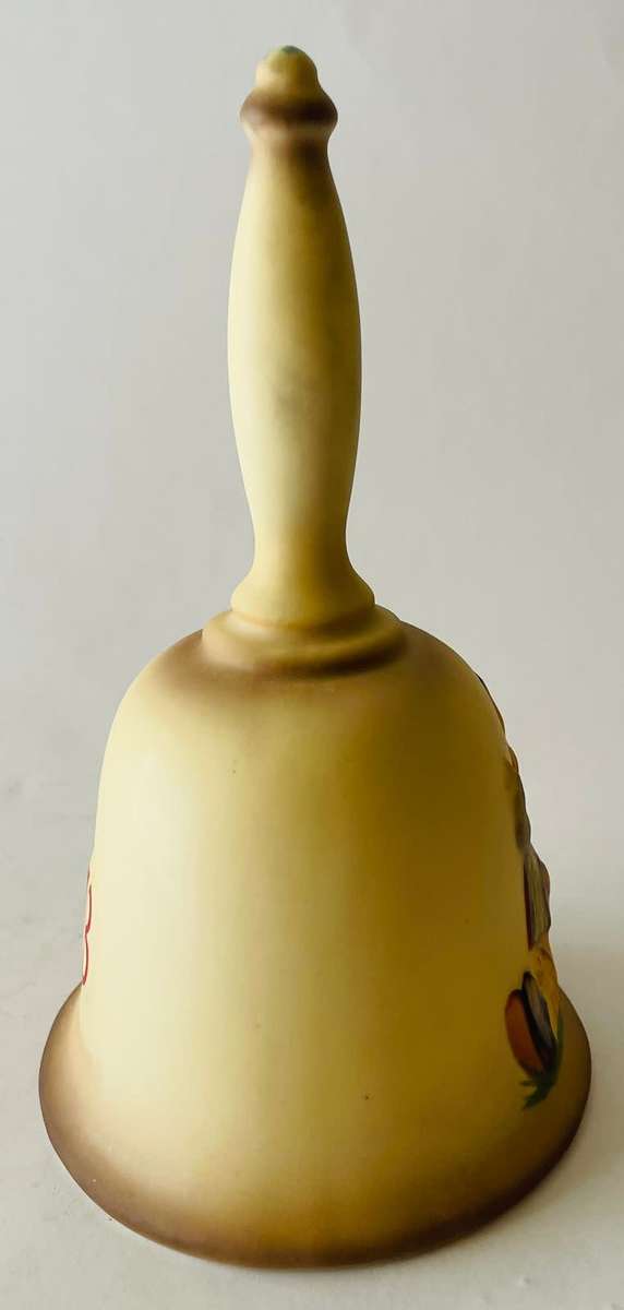 Hummel of Germany - Bell made in 1978.
