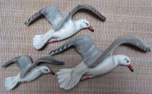Flying Seagulls - VIntage Wall Plaques 1950s