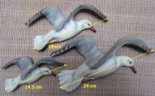 Flying Seagulls - VIntage Wall Plaques 1950s