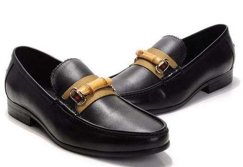 Gucci Leather shoes