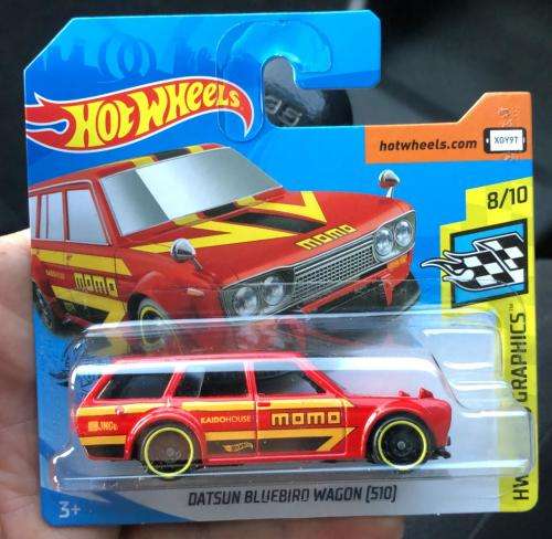 Hotwheels Matchbox Hot Wheels Datsun 510 wagon momo 1:64