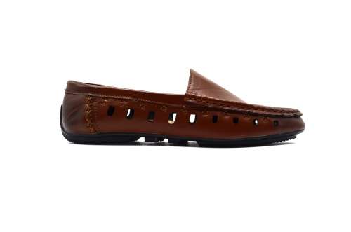 TTP Men`s Moccasin with Cut Out Details