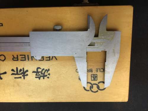 TRICLE BRAND VERNIER CALIPER 0-150MM ( 0.02MM) in wooden box