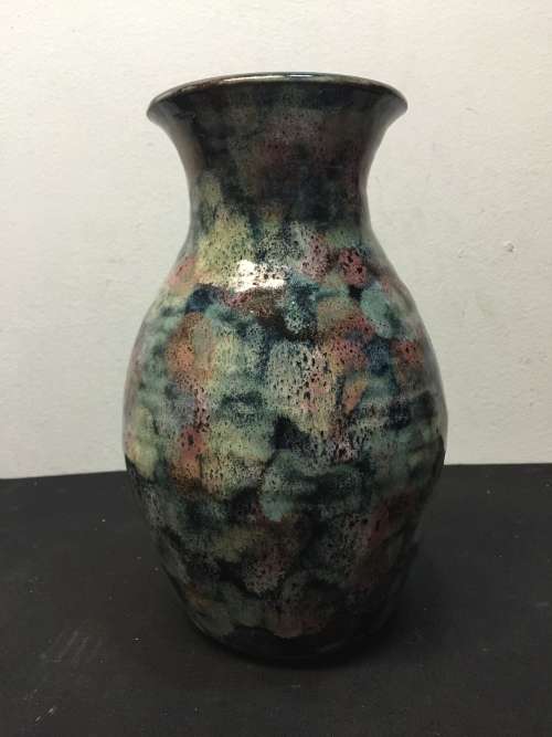 Very beautiful Chinese vase.Height-265 mm, weight-2.6KG.