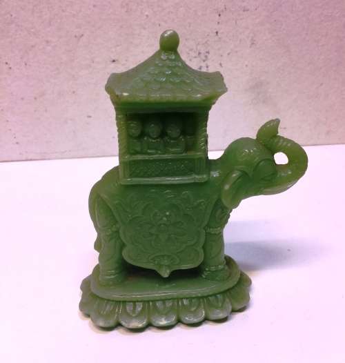 Detailed Green Oriental Elephant Paperweight!!!