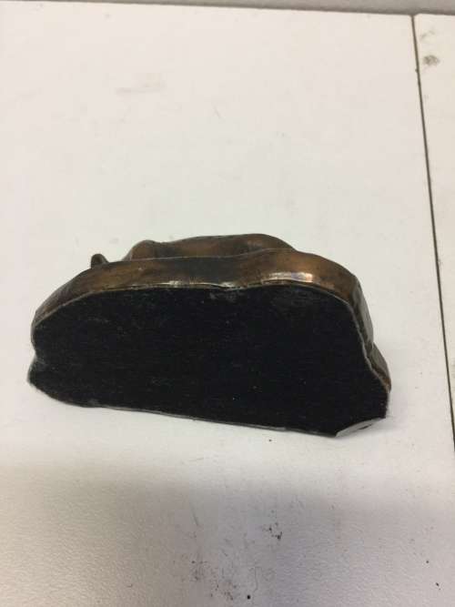 Bronze leopard - long - 100mm  - wide : 63mm  - high  - 45mm