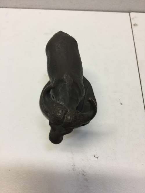 Bronze buffalo - long  - 105mm - wide : 55mm  - high : 70 mm