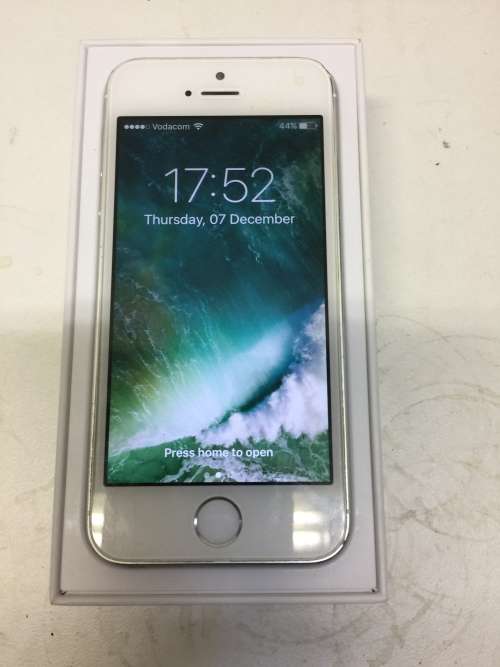 Phone 5s 16GB White  (8.5/10)