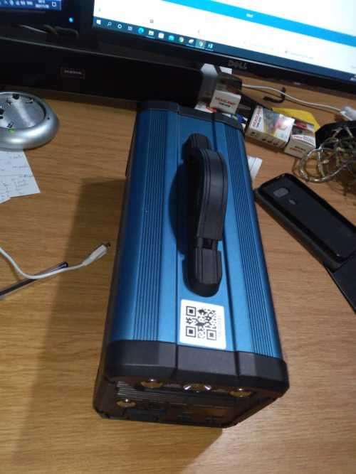 500W Pure Sine Wave Portable Inverter with builtin Li-ion battery