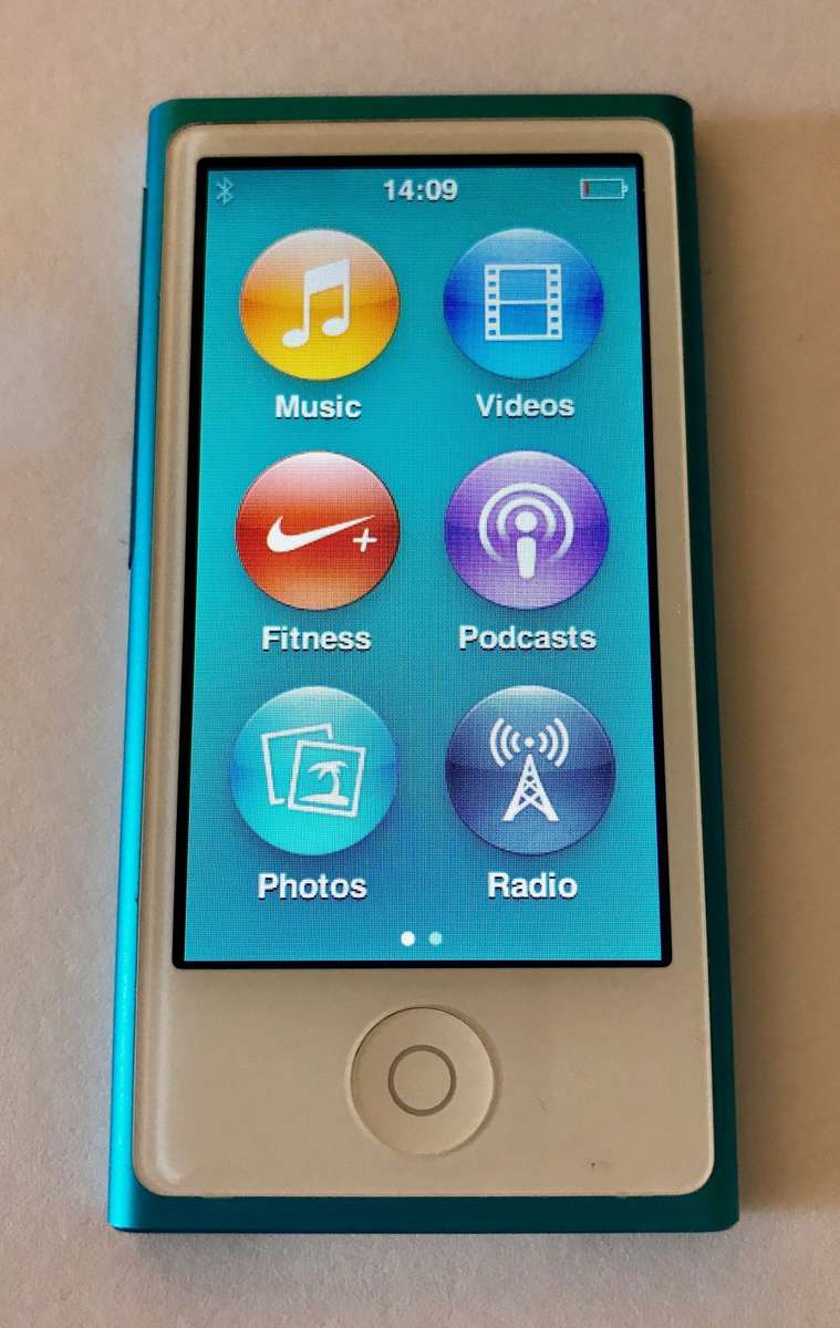 Apple iPod Nano 16GB Blue