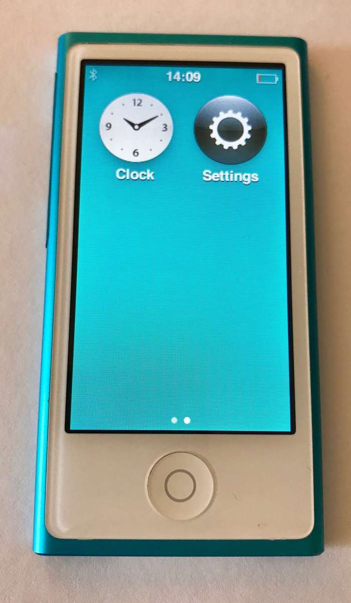 Apple iPod Nano 16GB Blue