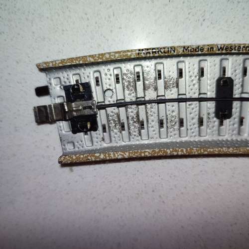 Märklin 5200 Curve and Decoupler Track 5107 - No rust / corrosion