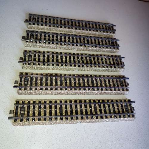 5 x Märklin M-Track Straight Tracks 5106  - Good Condition