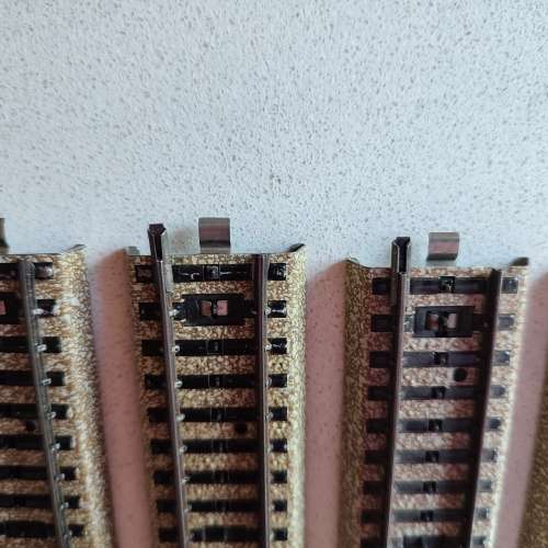 5 x Märklin M-Track Straight Tracks 5106  - Good Condition