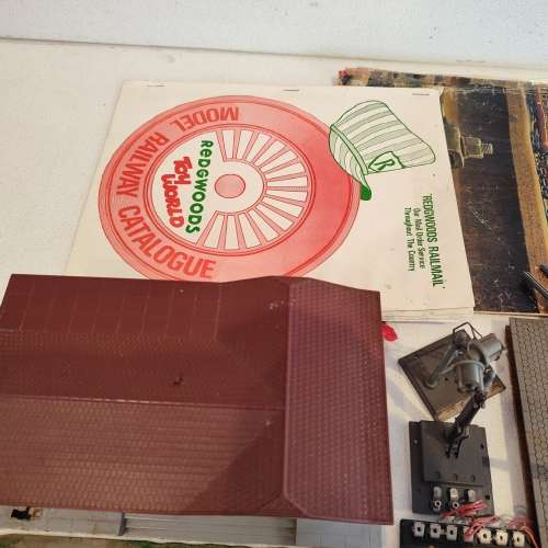 Station, Booklets and Other Bits and Pieces. Lima, Hornby and Heljan