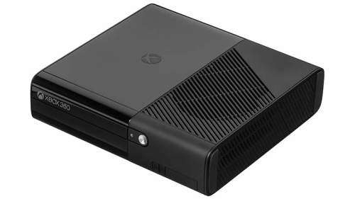 Xbox 360 + 1 Wireless Controller + 5 Games