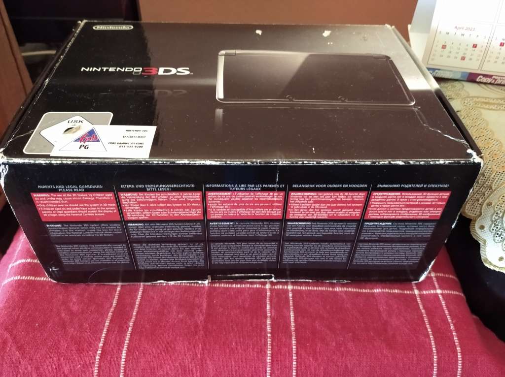 3DS Console + 25 Games