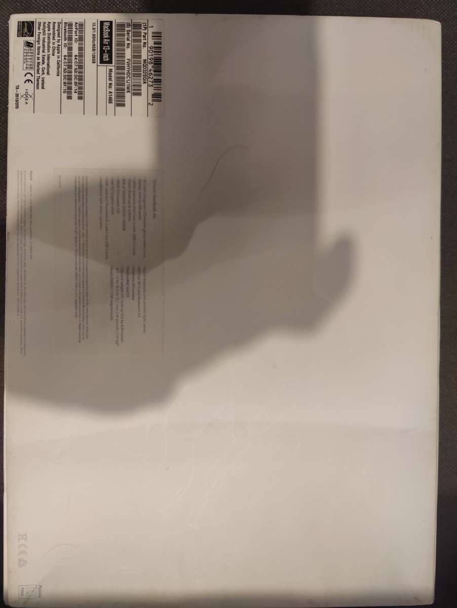 Macbook Air 2017 A1466 512GB 8GB RAM 1.8Ghz (Read)