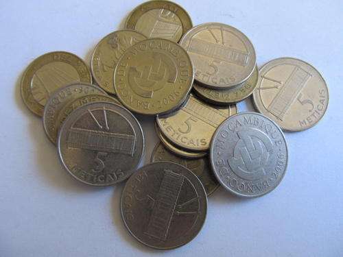 Mocambique coins x 15