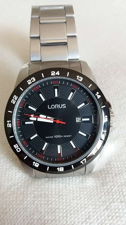 ****Brand new stunning LORUS by SEIKO *** ( Free shipping)