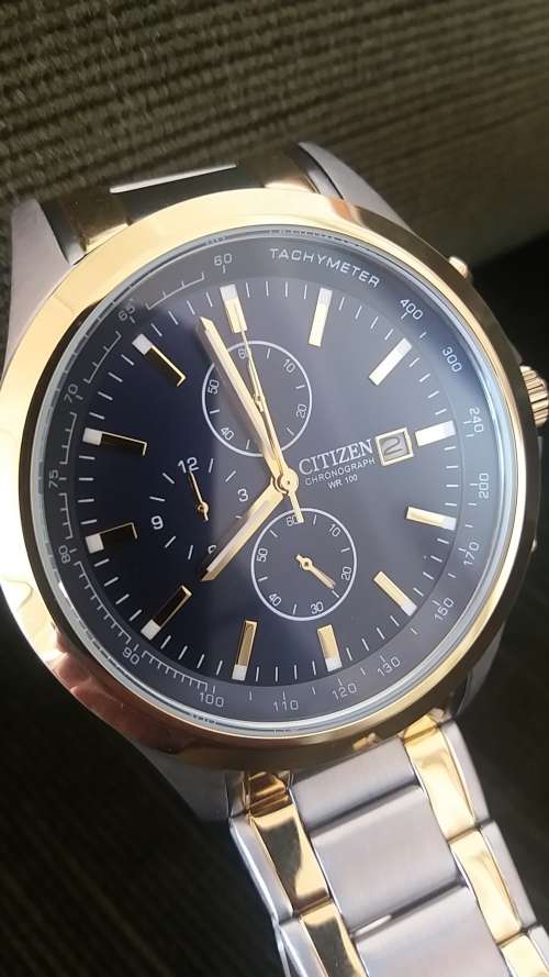 Authentic Brand New Two Tone ***CITIZEN*** Men watch. Just stunning !!!