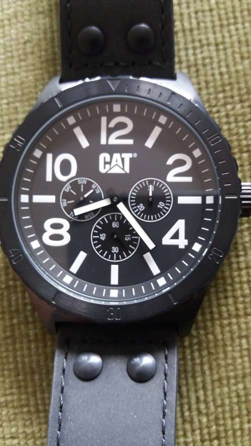Authentic Brandnew CAT.Awsome watch ****Free Shippinng****
