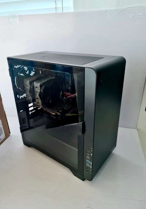 [Budget Gaming!!] i5 3470, 8GB RAM, 240GB SSD, 650w PSU, GTX 550Ti!!