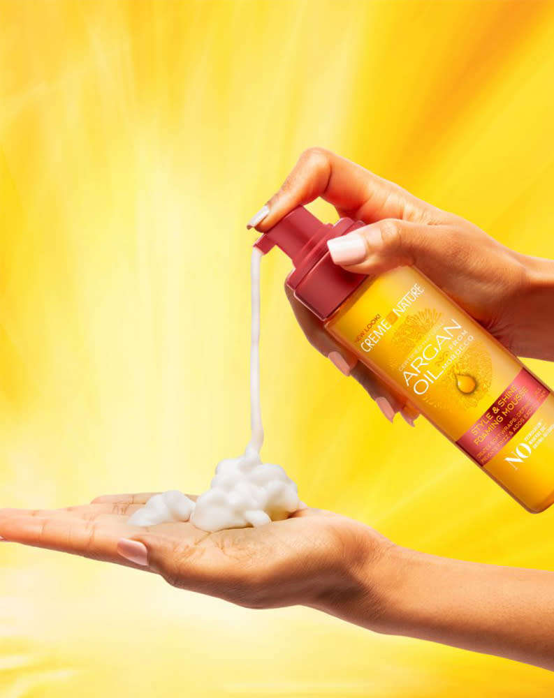 Creme of Nature with Argan Oil Style & Shine Foaming Mousse