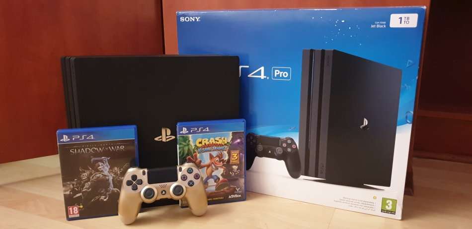 Sony PlayStation 4 Pro 1Tb (Model: CUH-7016B) (4K HDR Gaming) + 2 Games + Controller + FREE Shipping