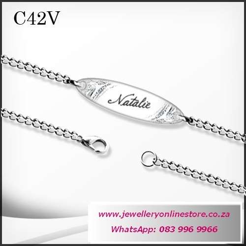 Valentine gifts - Personalized chain bracelet plus FREE engraving