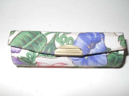 VINTAGE LIPSTICK HOLDER