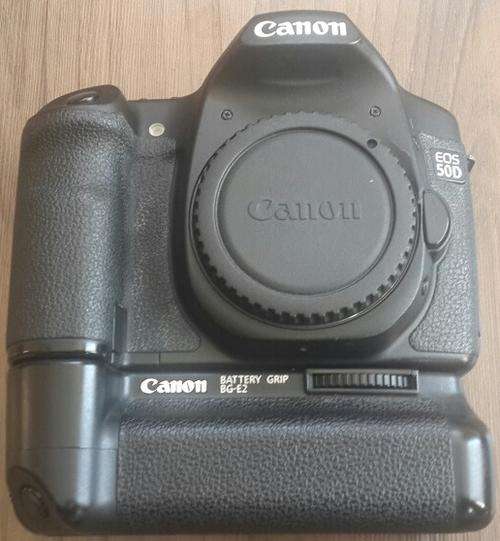 Canon 50D Body & Grip