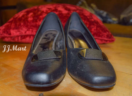 Black Shoes Size 5