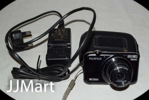 Fujifilm Camera + Holder + Battery + charger
