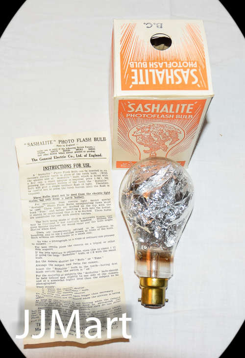 WOW! Vintage Sashalight Photoflash Bulb (2 available)