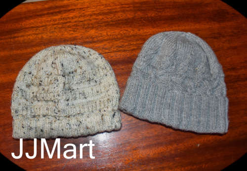 2 x Knitted Beanies