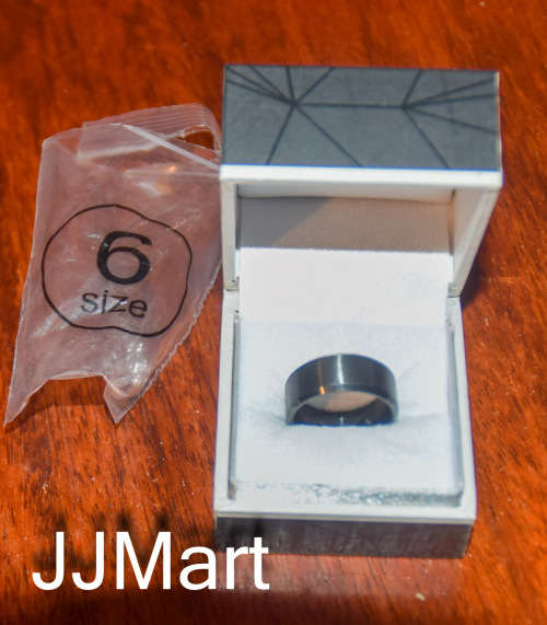Costume Jewellery: Metal Black Ring  - Size 6