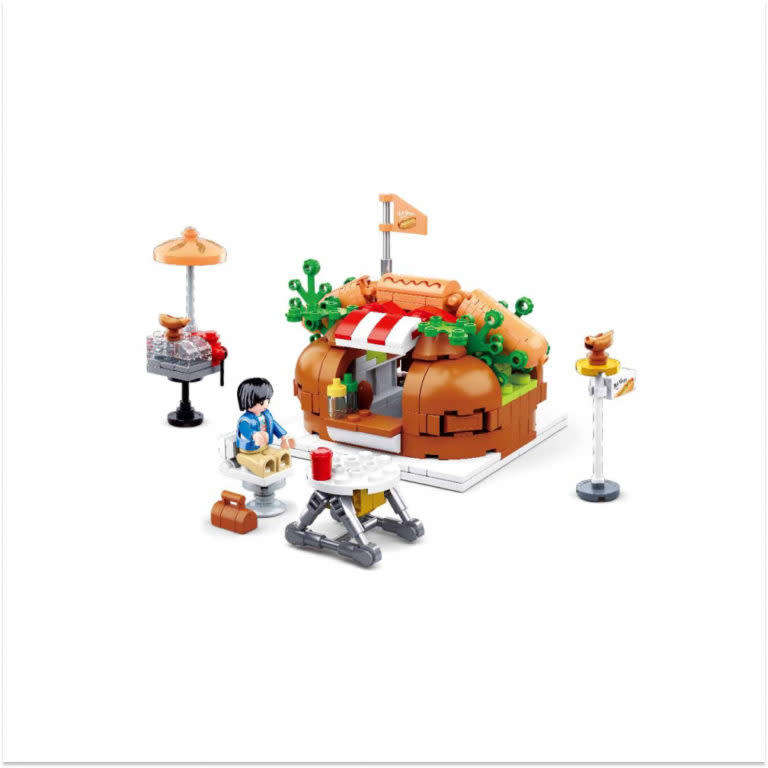 Sluban Foodcourt - Hotdog House  345pcs (Box damaged)