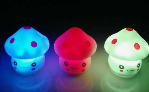 Cute Mushroom Colour-changing Night Light for Kids (Batteries included) ( 2 available)