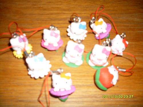 Job lot Hello Kitty cellphone danglers