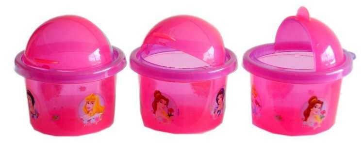 Brand new Zak!Paks. Disney Princess Snack Containers!