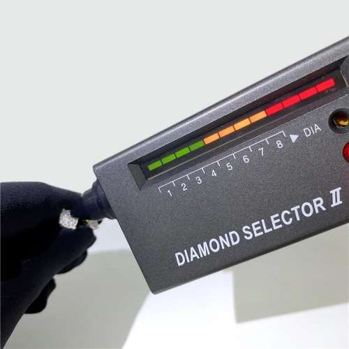 *R7500* Luxury Moissanite Diamond, 18K White Gold Plated, 925 Sterling Silver Necklace