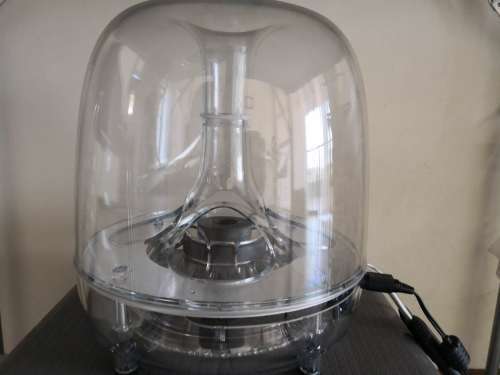 Harman Kardon SoundSticks Wireless 2.1-Channel Desktop Speaker System near MINT