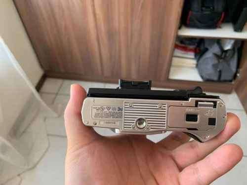 Olympus OM-D E-M10 MK III (ED 14-42 and  ED 40-150mm) Silver