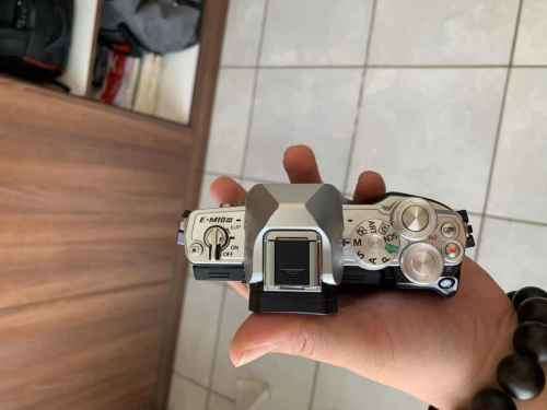 Olympus OM-D E-M10 MK III (ED 14-42 and  ED 40-150mm) Silver